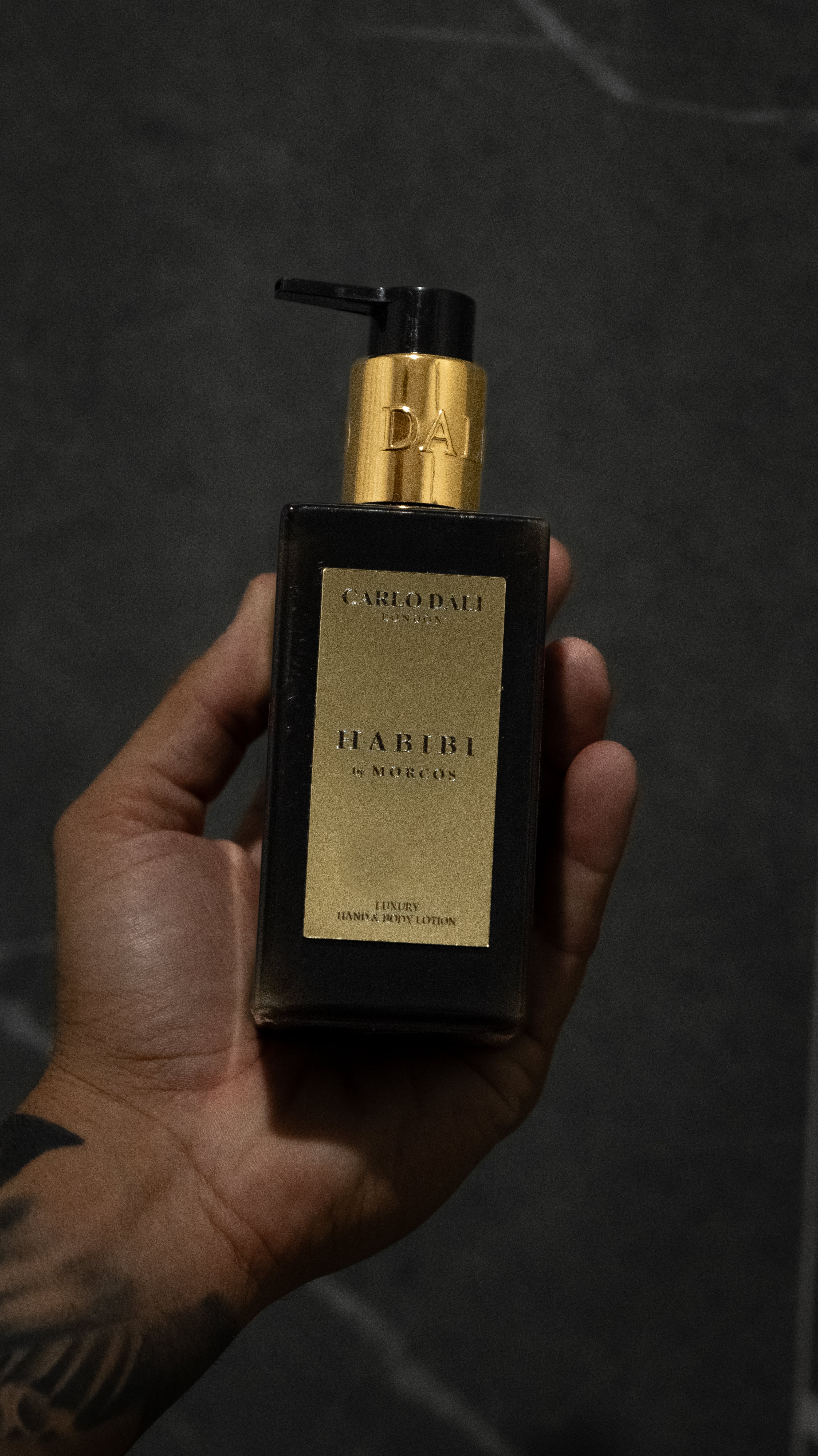 LUXURY HAND & BODY LOTION "HABIBI" by MORCOS 250 ML